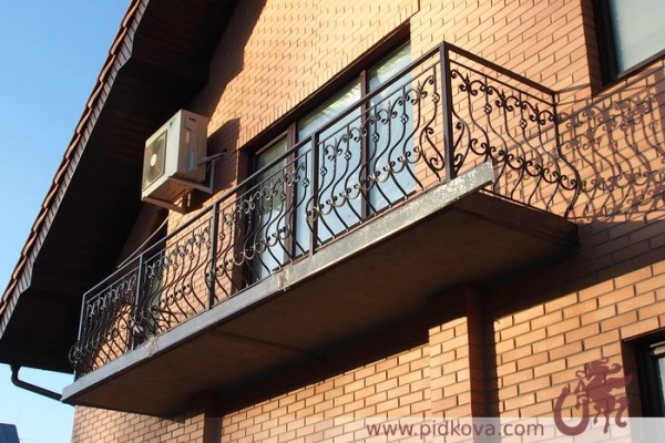 Кованый балкон. Балконные ограждения. купить заказать