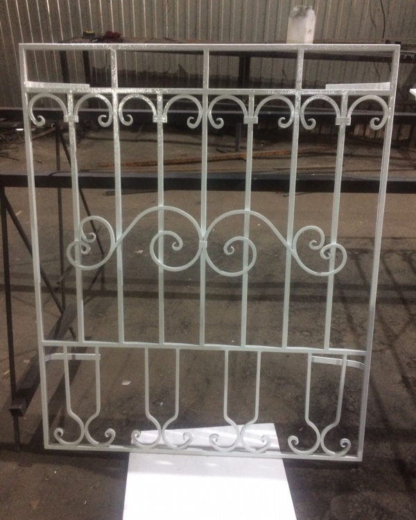 Решетки на окна и двери изготовить Кривой Рог