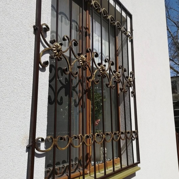 Решетки на окна и двери изготовить Кривой Рог